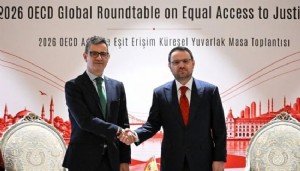 Bakan Gürlek'ten kritik görüşme