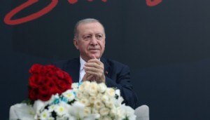 AK Parti'den Erdoğan açıklaması: 'Anayasal bir engel yok'