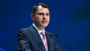 Bakan Kurum'dan depremlerle ilgili ilk açıklama: Yakından takip ediyoruz