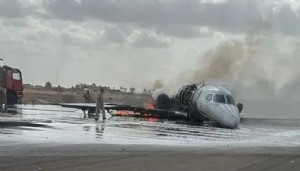 Pistten çıkan özel jet alevler içinde kaldı