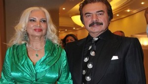 Sevim Emre'den 82 yaşında bikinili tatil pozu!