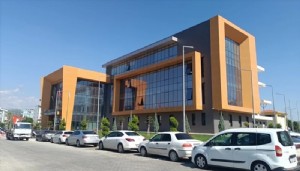 Silifke Belediyesi'ne operasyon