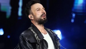Tarkan yeni imajıyla yaza veda etti