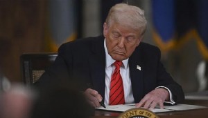 Trump'tan 'yapay zeka'nın adını değiştiren imza
