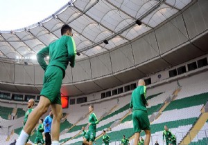Timsah Arena da ilk antreman!