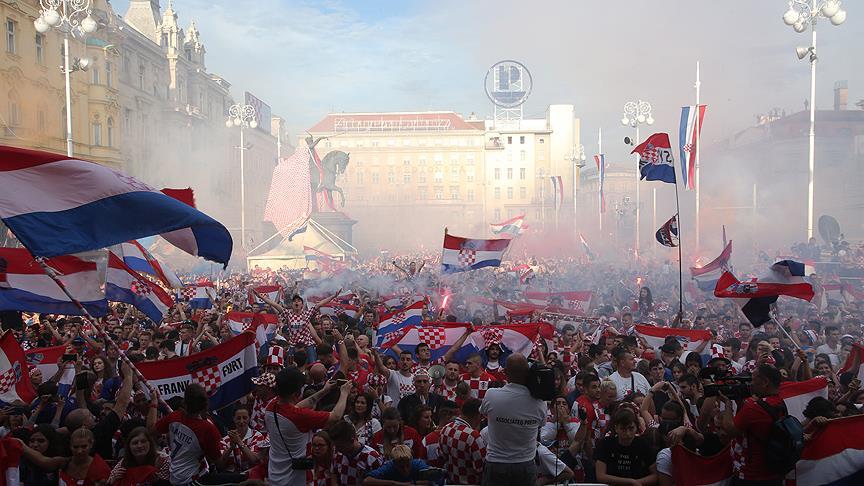Hırvatistan da buruk kutlama