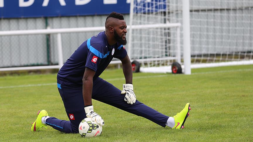 Çaykur Rizespor un istikrar abidesi Itandje