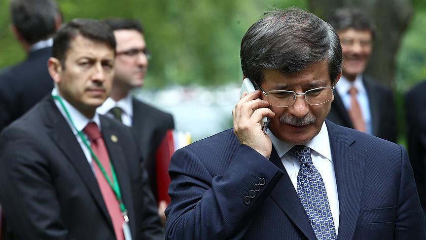 Davutoğlu’na telefon etti!