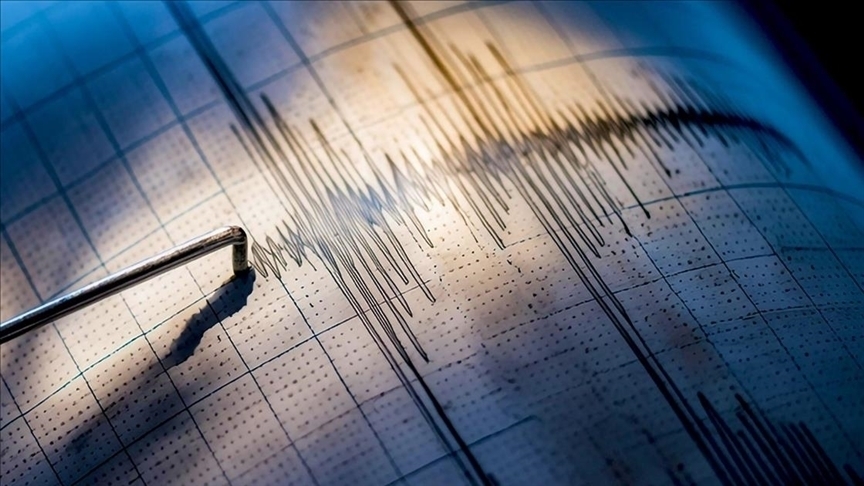 Karadeniz de 5 büyüklüğünde deprem