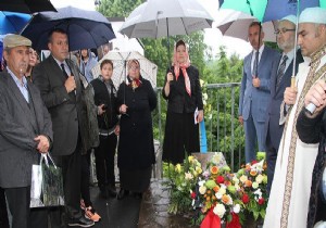 Solingen kurbanları 23 yıl sonra anıldı!