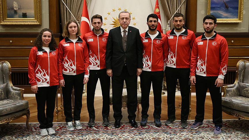 Erdoğan, 2018 Kış Olimpiyatları na katılacak Türk sporcuları kabul etti