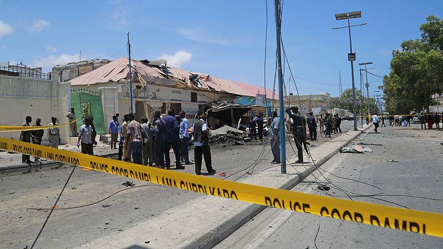 Somali de çifte bombalı saldırı: 2 ölü