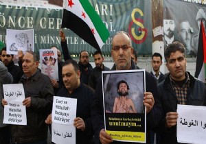 Beyoğlu nda  Madaya  eylemi düzenlendi!