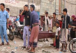 Yemen de AVM ye havan topu düştü!