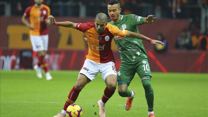 Galatasaray, kendini yaktı!