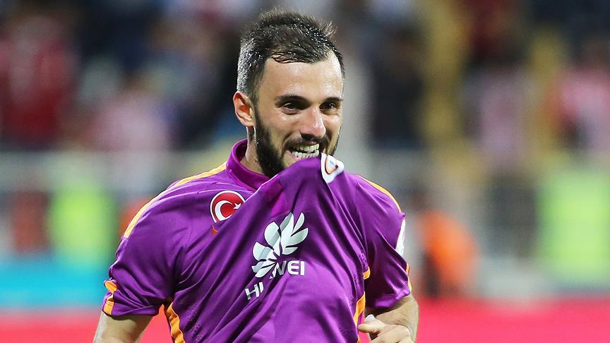 Emre Çolak tan veda mesajı!