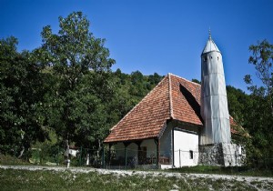 İşte Sırp askerinin kurtardığı cami!