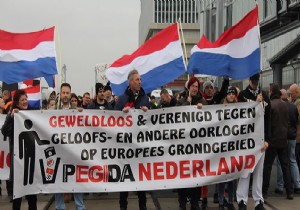 Hollanda’da ırkçı PEGIDA gösterisi!