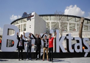 Vodafone Arena maça hazırlanıyor!