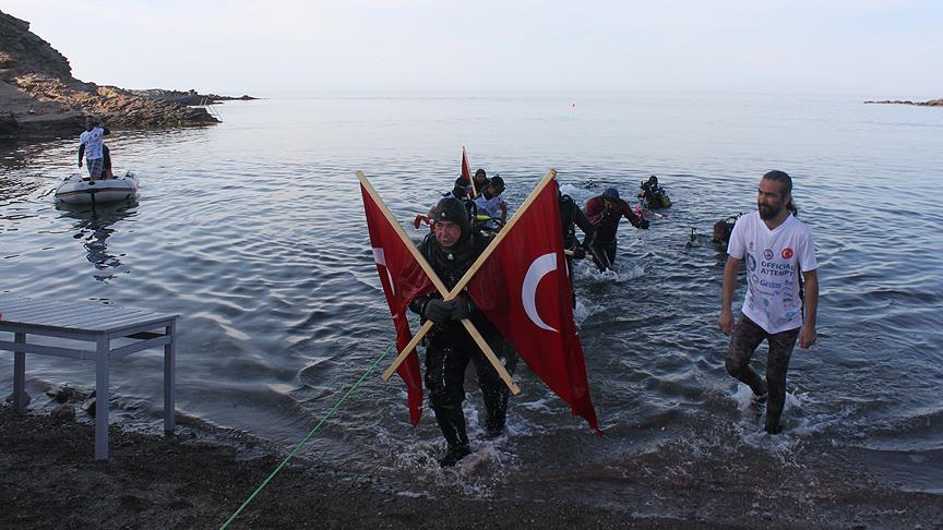  Akvaryum adam  su altından rekorla çıktı