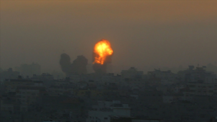 İsrail den Suriye ye hava saldırısı