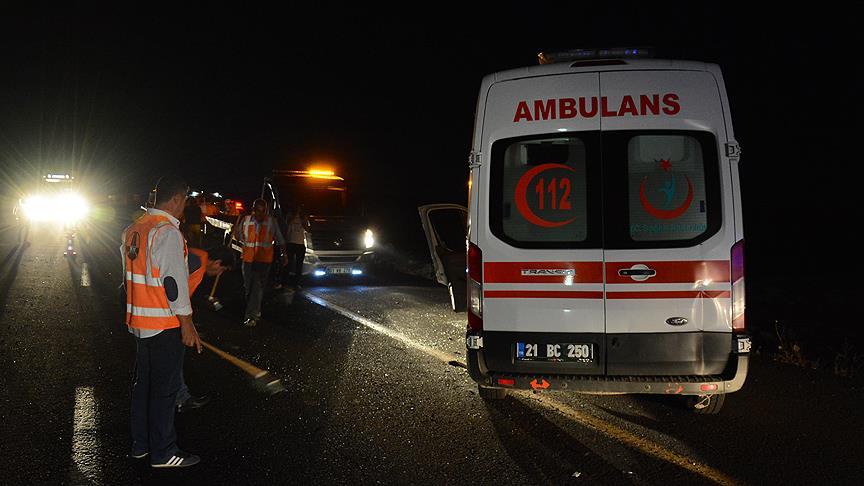 Diyarbakır da polislere yönelik saldırı