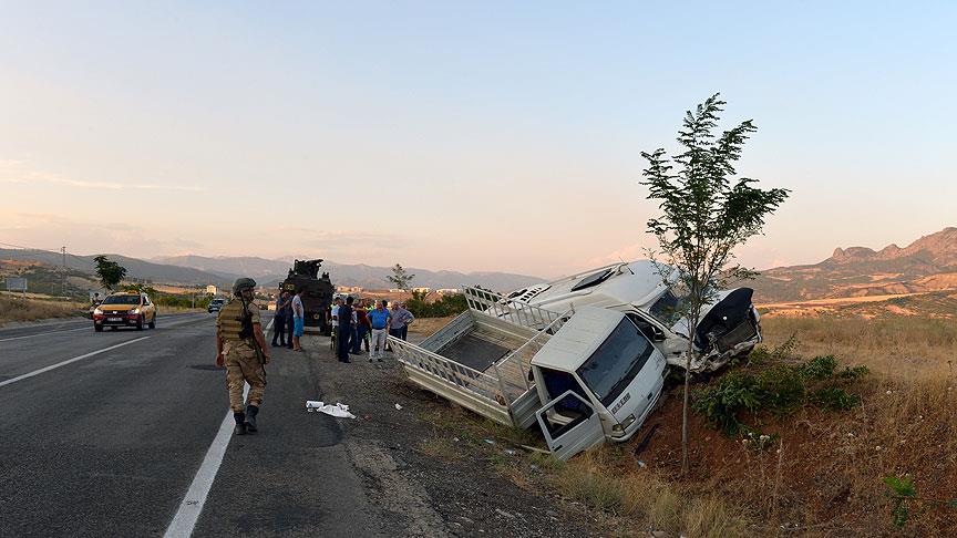 Tunceli de korkunç kaza: 20 yaralı