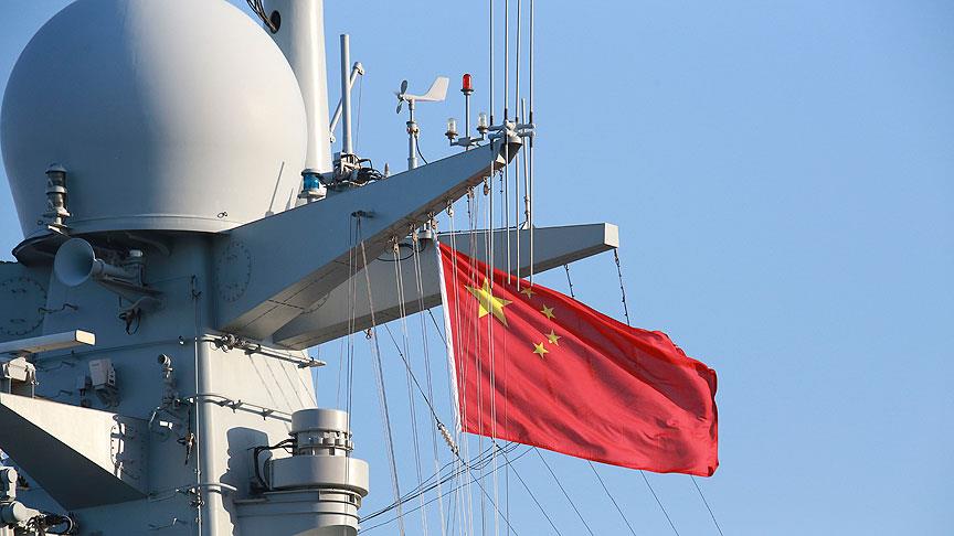 Çin den Güney Çin Denizi nde gövde gösterisi