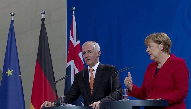 Merkel den  işbirliği  vurgusu!