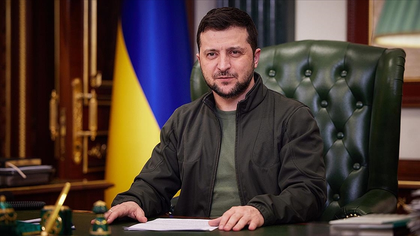 Zelenskiy: Cephede yavaş yavaş ilerlediğimiz alanlar da var