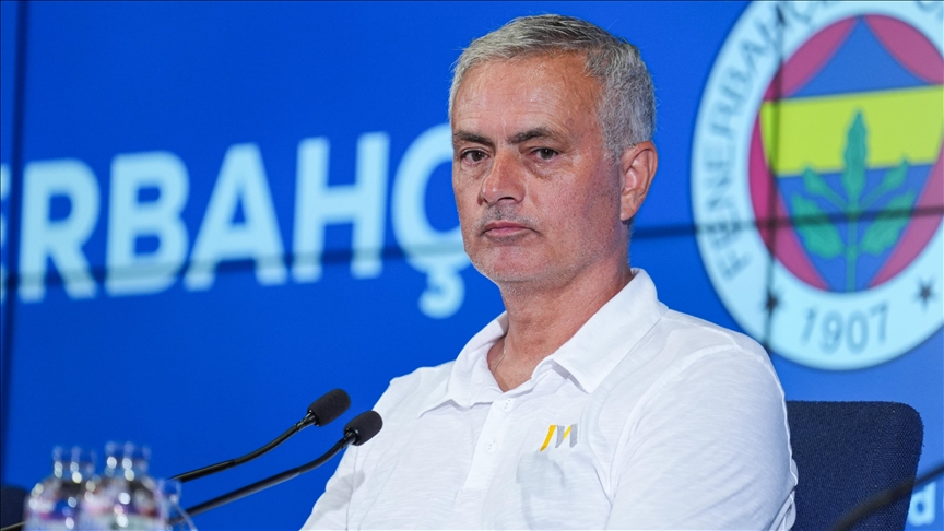 Mourinho nun Fenerbahçe ye faturası dudak uçuklattı