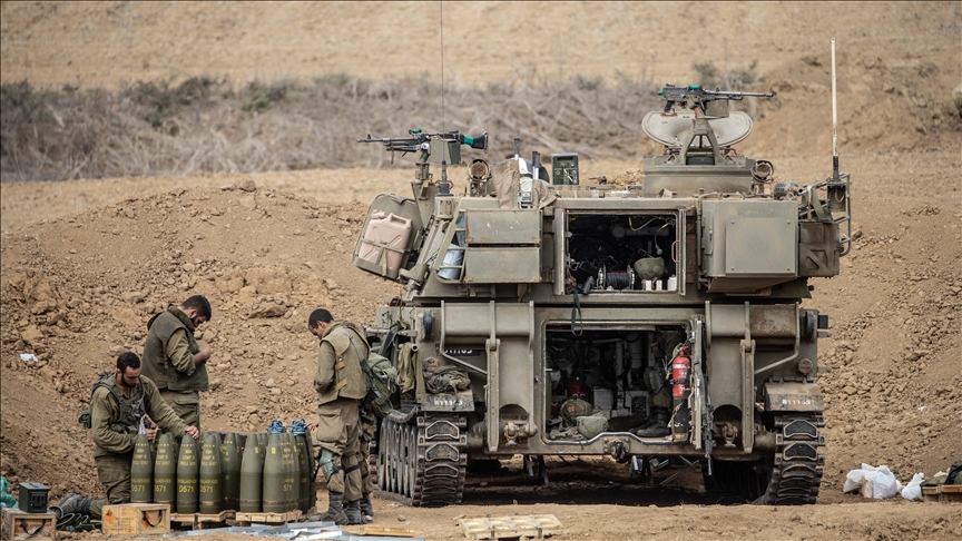 İsrail ordusu, Gazze Belediyesine ait makine ve araçları imha etti