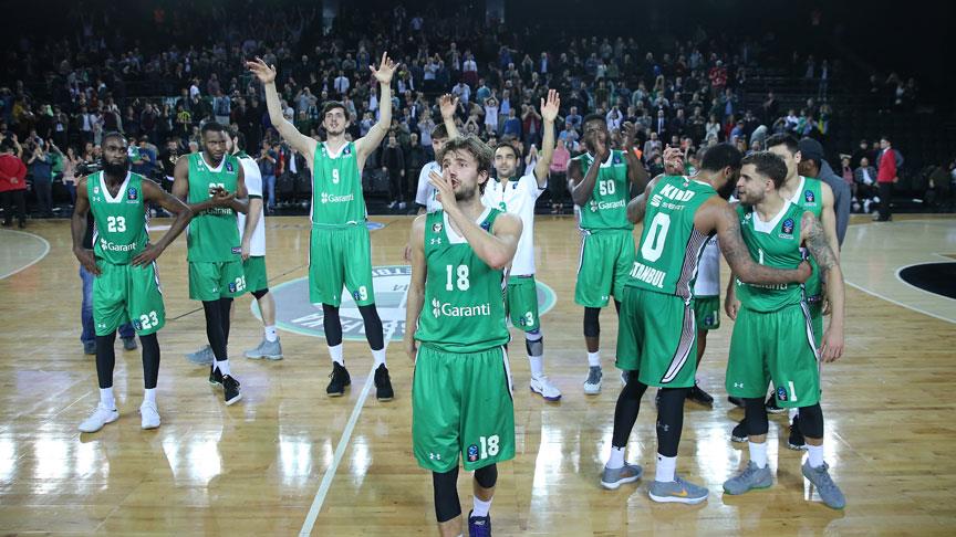 Darüşşafaka finalde