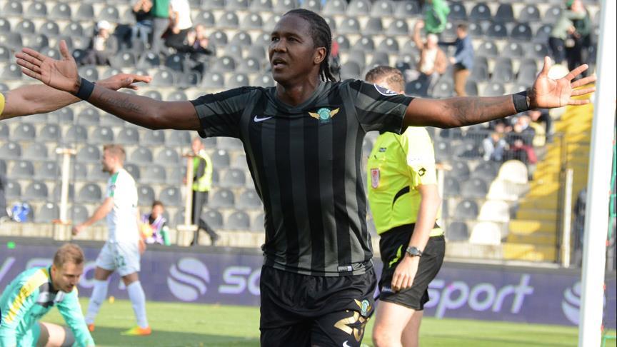  O futbolcu için teklif gelmesin 