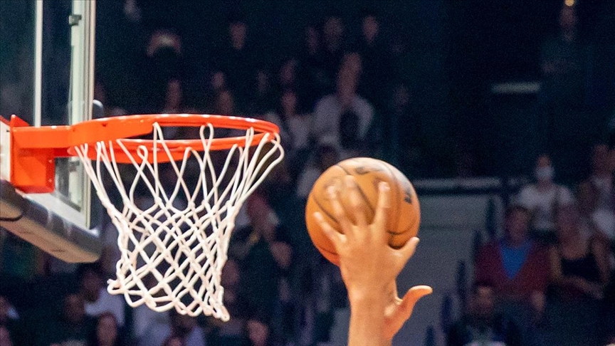 Rockets, NBA Batı Konferansı lideri Suns ı yendi