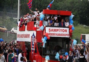 Kardemir Karabükspor a coşkulu karşılama!