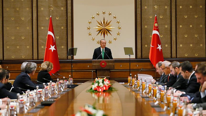 Erdoğan ABD li şirketlerin Türkiye temsilcileriyle buluştu