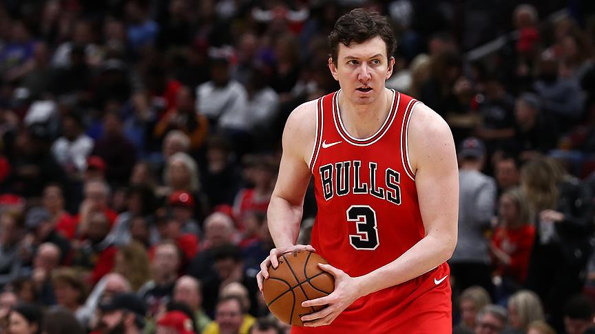 Ömer Aşık Chicago Bulls tan ayrıldı