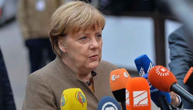 Merkel den  sığınmacı  yorumu!