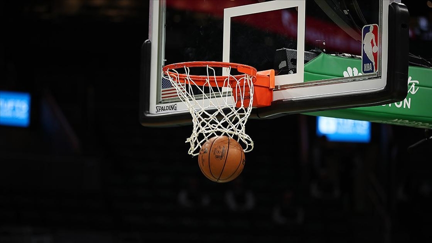 NBA de Rockets, Alperen in çok yönlü oyunuyla kazandı