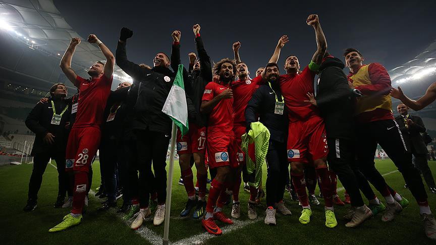 Süper Lig in pes etmeyenleri