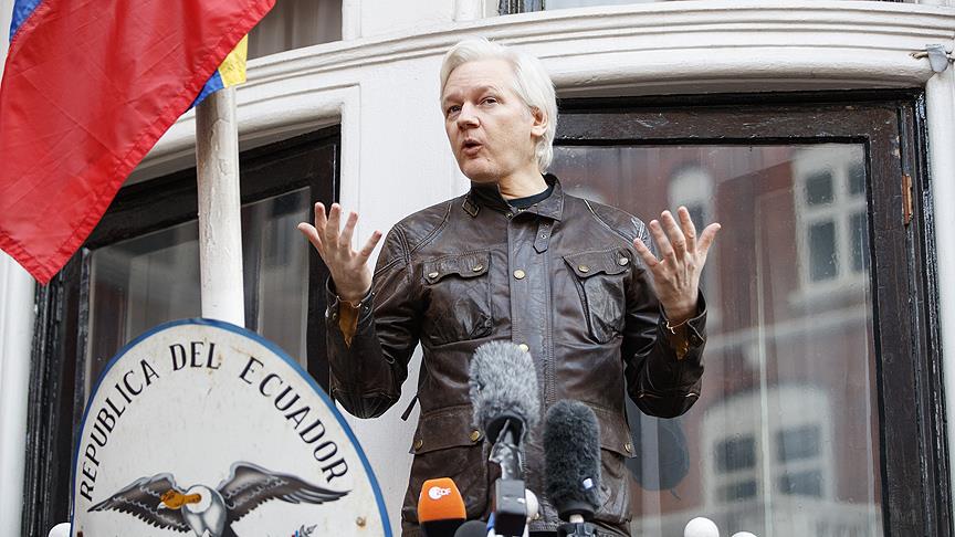 Assange ın internet erişimi kesildi