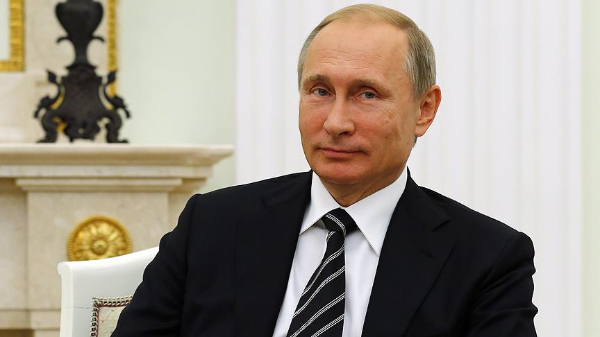 Putin den beklenen imza geldi