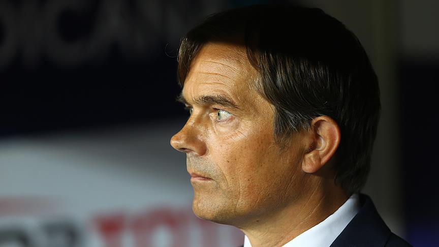 Phillip Cocu Süper Lig de tek kaldı