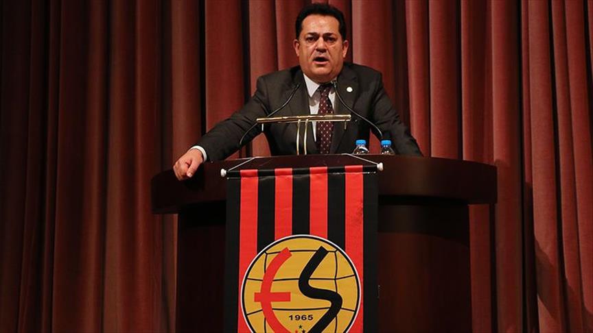 Eskişehirspor da Halil Ünal yeniden başkan seçildi