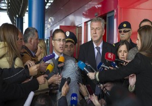 Sığınmacılar Hırvatistan a trenle götürülecek!