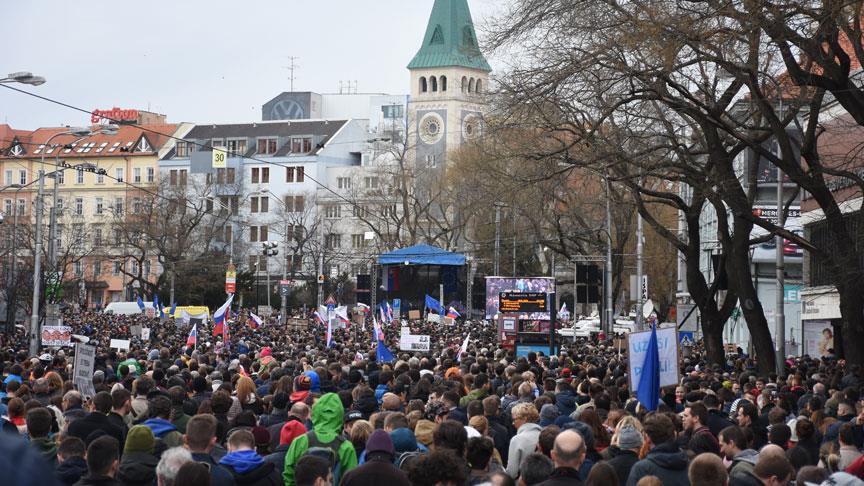 Slovakya da hükümet karşıtı gösteri