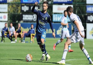 Fenerbahçe, genç takımını farklı yendi!