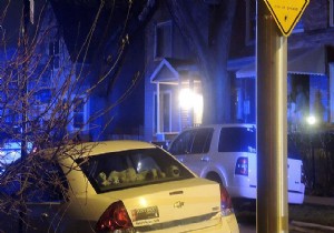 ABD polisi iki siyahiyi vurarak öldürdü!