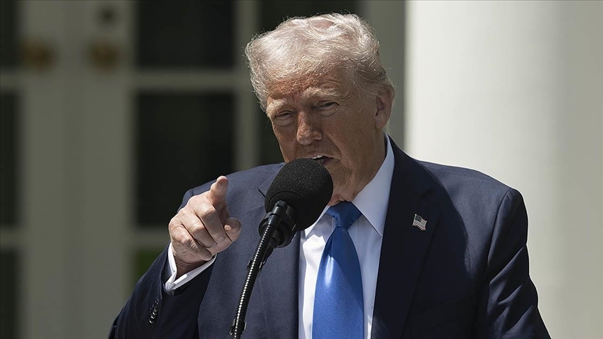 Donald Trump’tan sert çıkış:  ‘İspanya cezalandırılmalı 